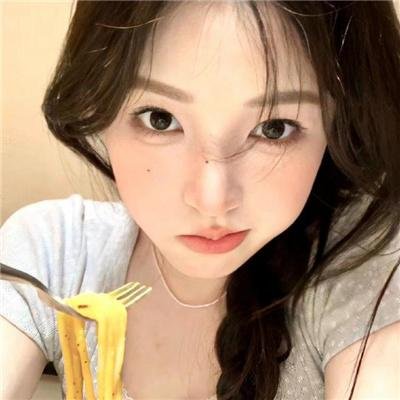 我才不信你是个王子呢